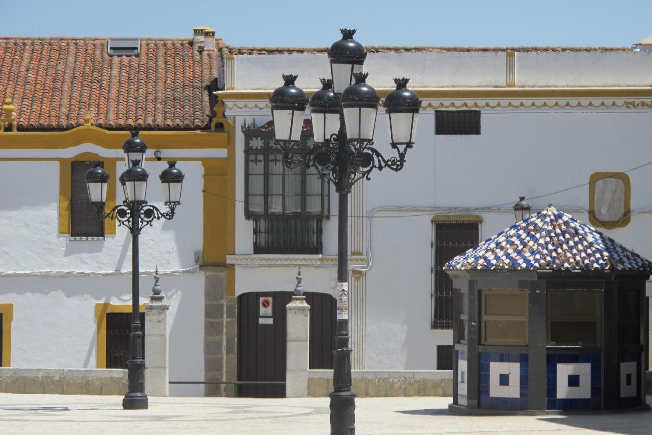 La Posada Medina de las Torres Luaran gambar