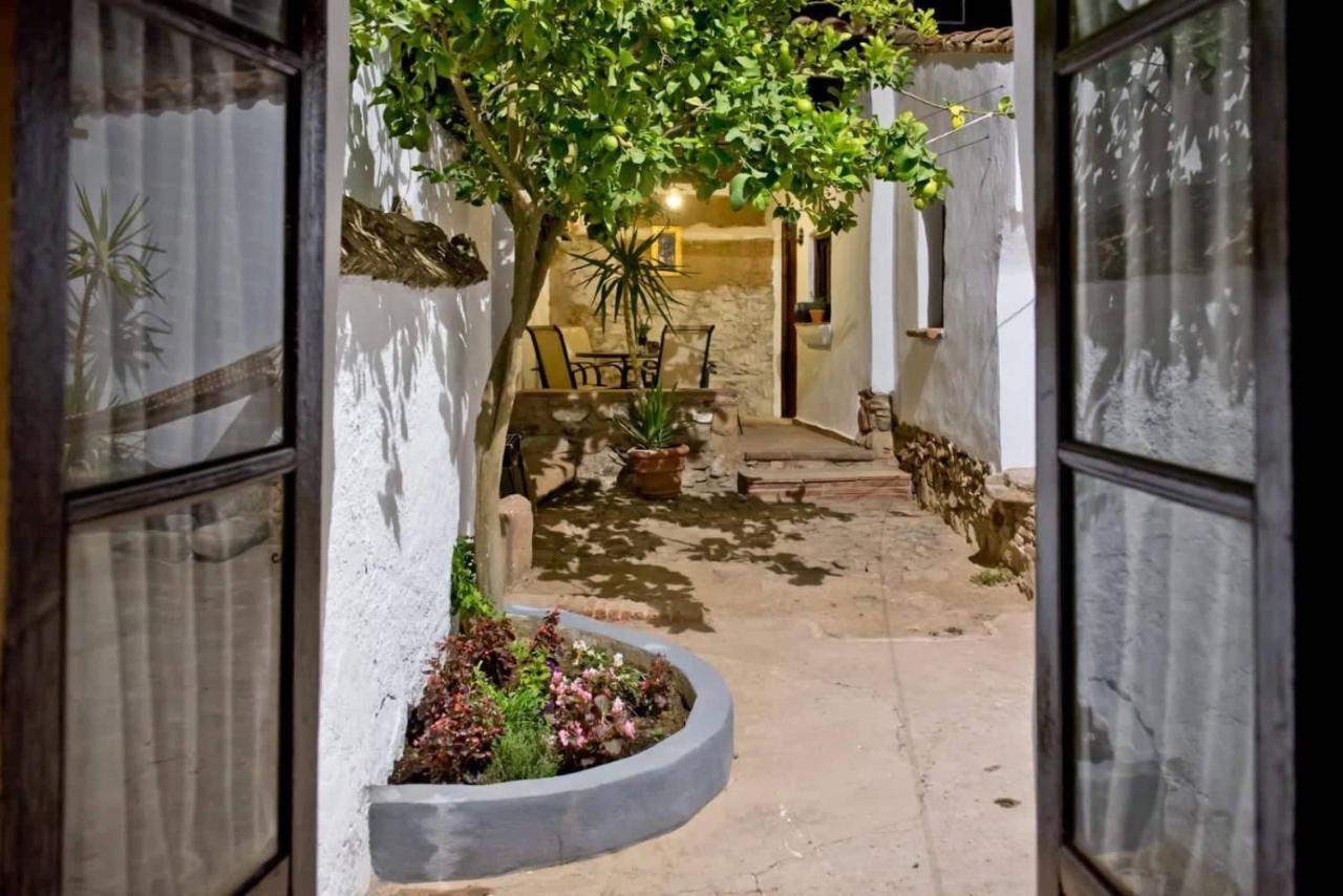 La Posada Medina de las Torres Luaran gambar